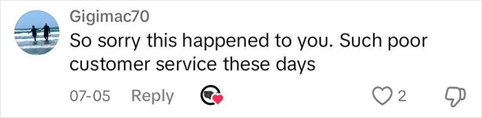 Woman Denounces SeaWorld Over Humiliating Waterslide Incident Woman Denounces SeaWorld Over Humiliating Waterslide Incident