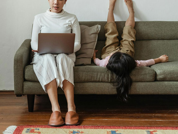 Woman Can’t Believe How Bad Of A Mother Her Sister Is, Gives Her A Harsh Reality Check Woman Can’t Believe How Bad Of A Mother Her Sister Is, Gives Her A Harsh Reality Check