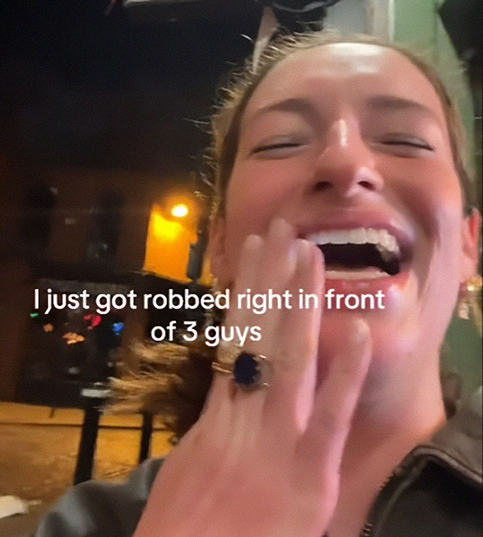 Internet Shows Zero Sympathy After Woman Complains Three Guys Watched Her Get Robbed Internet Shows Zero Sympathy After Woman Complains Three Guys Watched Her Get Robbed