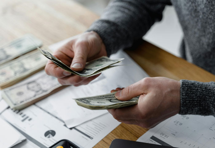 “He Wants A Boat”: Woman Reaches The End Of Her Patience, Walks Away From 10-Year Relationship “He Wants A Boat”: Woman Reaches The End Of Her Patience, Walks Away From 10-Year Relationship