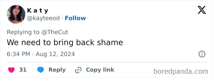 “Psychopath” Mom Exposes Her Own Neglect Towards Her Cat In A Viral Op-Ed, Sparks Outrage “Psychopath” Mom Exposes Her Own Neglect Towards Her Cat In A Viral Op-Ed, Sparks Outrage