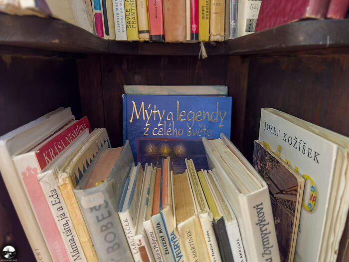 In A Bookworm’s Paradise: A Cozy Neighborhood Library In The Czech Republic In A Bookworm’s Paradise: A Cozy Neighborhood Library In The Czech Republic