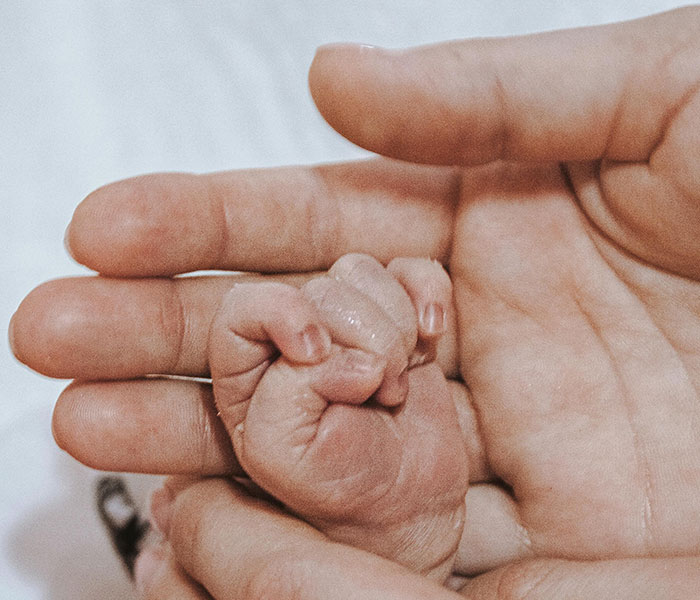 Man Turns His Back On Cheating Ex And Her Baby After DNA Test Results: “She’s On Her Own” Man Turns His Back On Cheating Ex And Her Baby After DNA Test Results: “She’s On Her Own”