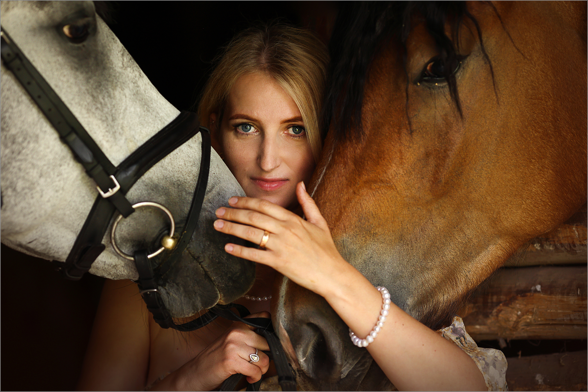 A Special Bond Between A Rescue Horse And His Owner’s Fiancé Is Melting Hearts On The Internet A Special Bond Between A Rescue Horse And His Owner’s Fiancé Is Melting Hearts On The Internet