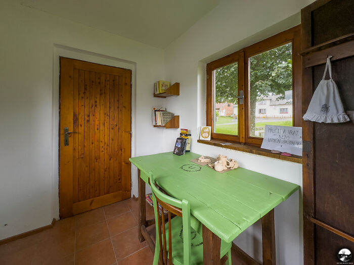 In A Bookworm’s Paradise: A Cozy Neighborhood Library In The Czech Republic In A Bookworm’s Paradise: A Cozy Neighborhood Library In The Czech Republic