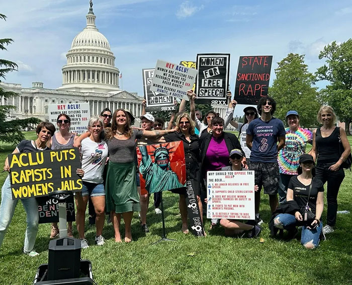 Activist Who Campaigns Against Transgender “Top Surgery” Now Faces Mastectomy Amid Cancer Battle Activist Who Campaigns Against Transgender “Top Surgery” Now Faces Mastectomy Amid Cancer Battle