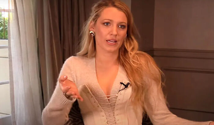 Blake Lively Under Fire Again For Using Transgender Slur In Multiple Resurfaced Interviews Blake Lively Under Fire Again For Using Transgender Slur In Multiple Resurfaced Interviews