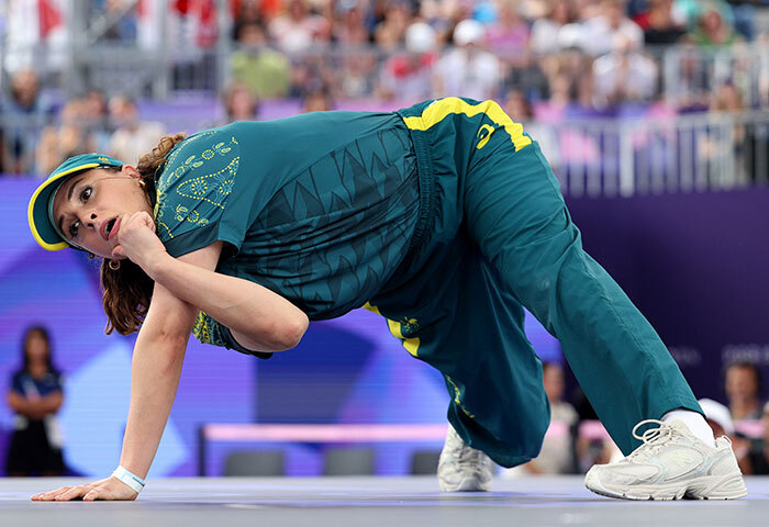 Unseen Footage Of Bullied Aussie Breaker Has Fans Asking, “Where Was This In The Competition?” Unseen Footage Of Bullied Aussie Breaker Has Fans Asking, “Where Was This In The Competition?”