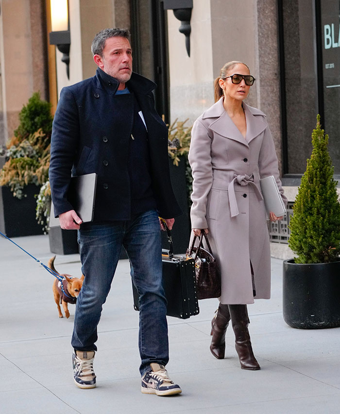 Jennifer Lopez Asks Judge To Deny Ben Affleck Spousal Support After Finally Filing For Divorce Jennifer Lopez Asks Judge To Deny Ben Affleck Spousal Support After Finally Filing For Divorce