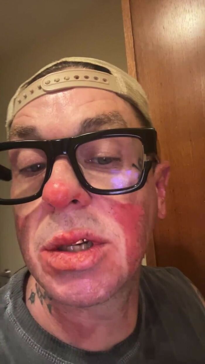 Kelly Osbourne Issues Warning After Boyfriend, Slipknot's Sid Wilson, “Set Himself On Fire” Kelly Osbourne Issues Warning After Boyfriend, Slipknot's Sid Wilson, “Set Himself On Fire”