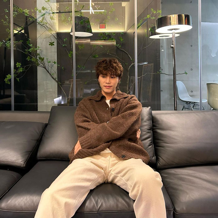 “Hope He Rots in Jail”: Taeil Fans Lash Out After K-Pop Star Exits NCT Amid Sex Crime Allegations “Hope He Rots in Jail”: Taeil Fans Lash Out After K-Pop Star Exits NCT Amid Sex Crime Allegations