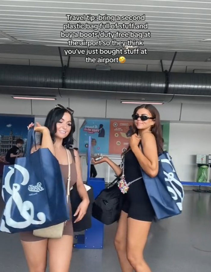 Passenger Comes Up With "Genius" Airport Packing Hack To Save Money On Checked Bags Passenger Comes Up With "Genius" Airport Packing Hack To Save Money On Checked Bags