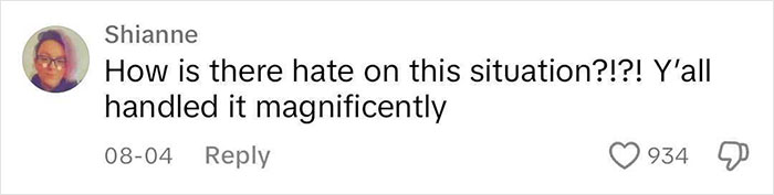 TikToker Mistakenly Eats Neighbor's DoorDash Order, Wins Hearts With Sweet Gesture TikToker Mistakenly Eats Neighbor's DoorDash Order, Wins Hearts With Sweet Gesture