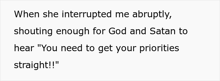 Karen Tries To Shame A Teacher For Using Their Phone, Gets Put In Place Herself Instead Karen Tries To Shame A Teacher For Using Their Phone, Gets Put In Place Herself Instead