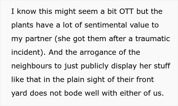 “We Called The Police”: Newcomer Discovers Her Bench And Plants Displayed In Neighbors’ Yard “We Called The Police”: Newcomer Discovers Her Bench And Plants Displayed In Neighbors’ Yard