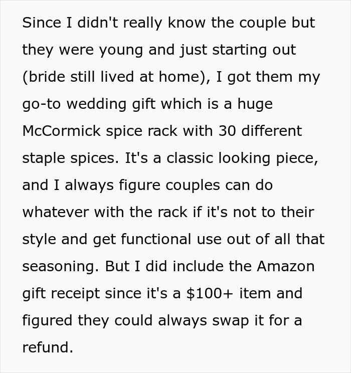 Newlyweds Ask Woman To Return Their Wedding Gift After They Didn’t Even Invite Her Newlyweds Ask Woman To Return Their Wedding Gift After They Didn’t Even Invite Her