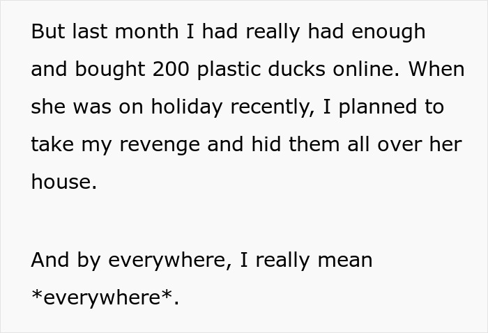 Guy Hides 200 Ducks In His Mom’s House To Get Back At Her For Junk, His “Revenge” Backfires Guy Hides 200 Ducks In His Mom’s House To Get Back At Her For Junk, His “Revenge” Backfires