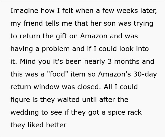 Newlyweds Ask Woman To Return Their Wedding Gift After They Didn’t Even Invite Her Newlyweds Ask Woman To Return Their Wedding Gift After They Didn’t Even Invite Her