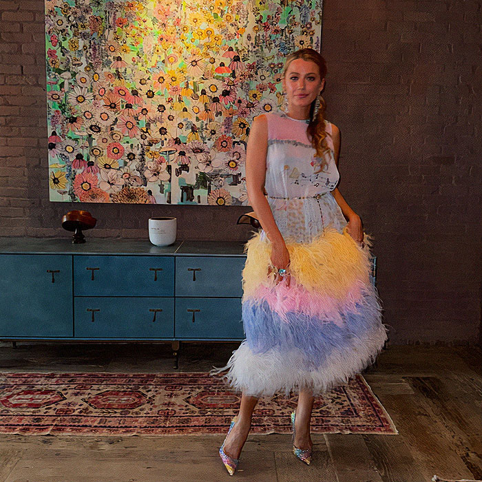 Blake Lively Shares Rare Glimpse Of Her And Ryan Reynolds’ Trendy NYC Apartment Blake Lively Shares Rare Glimpse Of Her And Ryan Reynolds’ Trendy NYC Apartment
