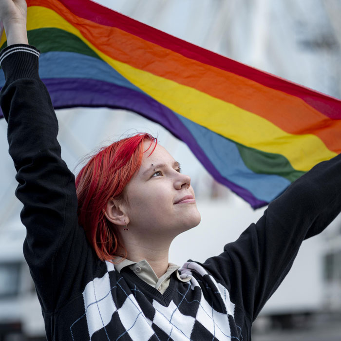 Person Appalled As GF’s Racist Parents Roast Their Restaurant And Tell Her To Get A “White Man” Person Appalled As GF’s Racist Parents Roast Their Restaurant And Tell Her To Get A “White Man”