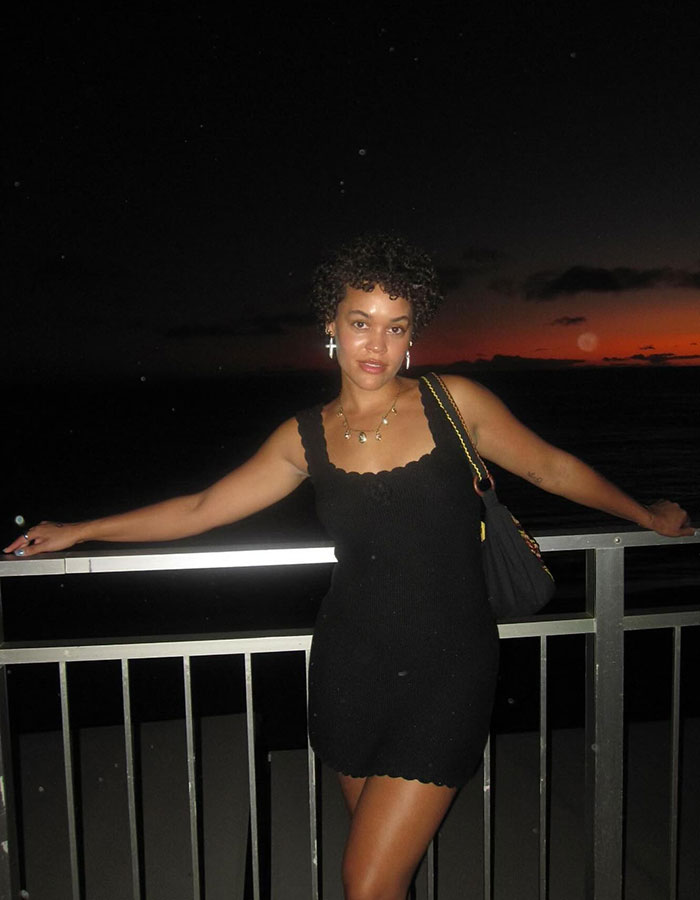 Woman Shares Dramatic Transformation 1 Year After “Breaking Free” From Extreme Fitness Lifestyle Woman Shares Dramatic Transformation 1 Year After “Breaking Free” From Extreme Fitness Lifestyle