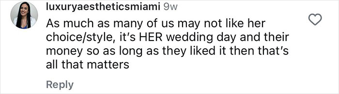 Couple Sells $333 Tickets To Wedding Guests And Ask Them To “Trust The Process” Couple Sells $333 Tickets To Wedding Guests And Ask Them To “Trust The Process”