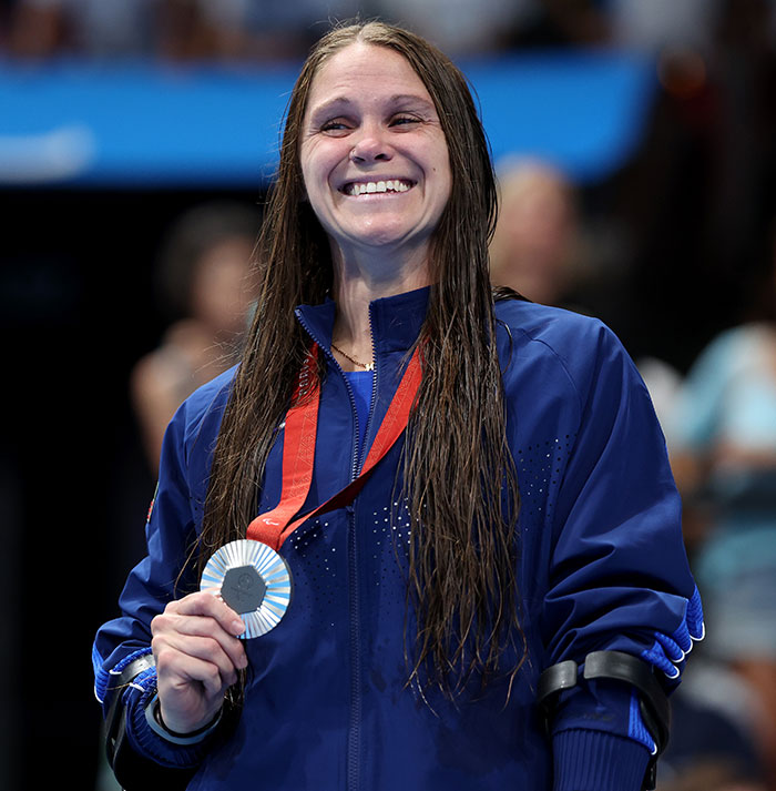 Record-Setting Paralympian Hounded By Trolls Accusing Her Of Cheating—Including Her Own Teammate Record-Setting Paralympian Hounded By Trolls Accusing Her Of Cheating—Including Her Own Teammate