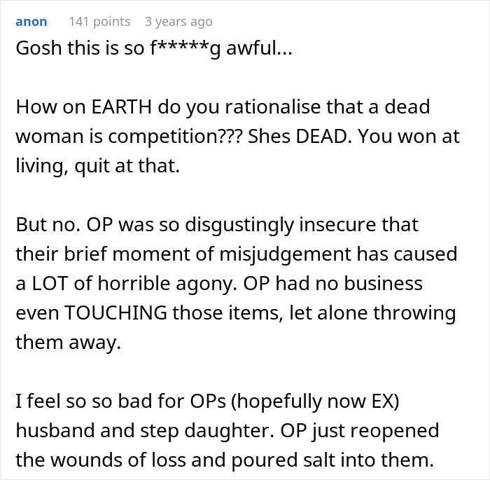 “At That Moment I Snapped”: Woman Erases Every Trace Of Man’s Ex-Wife, Realizes She Messed Up “At That Moment I Snapped”: Woman Erases Every Trace Of Man’s Ex-Wife, Realizes She Messed Up