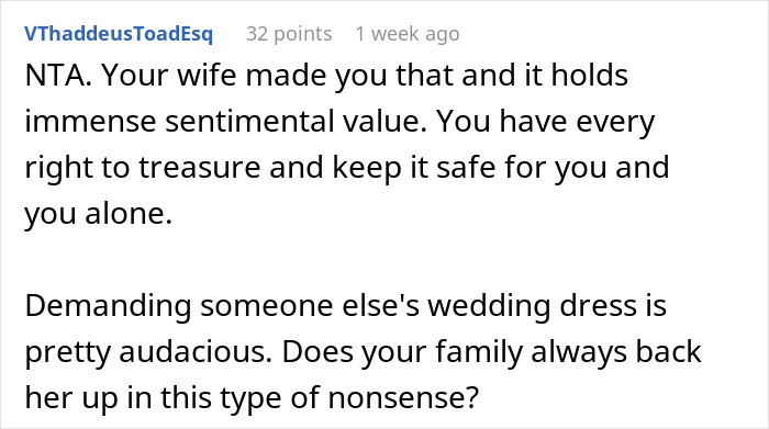 "Hide Your Dress, Please": Folks Shocked By Woman Demanding Sis Let Her Borrow Custom Wedding Dress "Hide Your Dress, Please": Folks Shocked By Woman Demanding Sis Let Her Borrow Custom Wedding Dress
