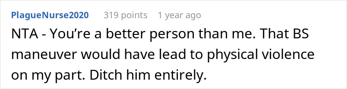 “Inconsiderate, Insecure, Pompous”: Brother's Thoughtless Gift Leads To Showdown At Dinner “Inconsiderate, Insecure, Pompous”: Brother's Thoughtless Gift Leads To Showdown At Dinner