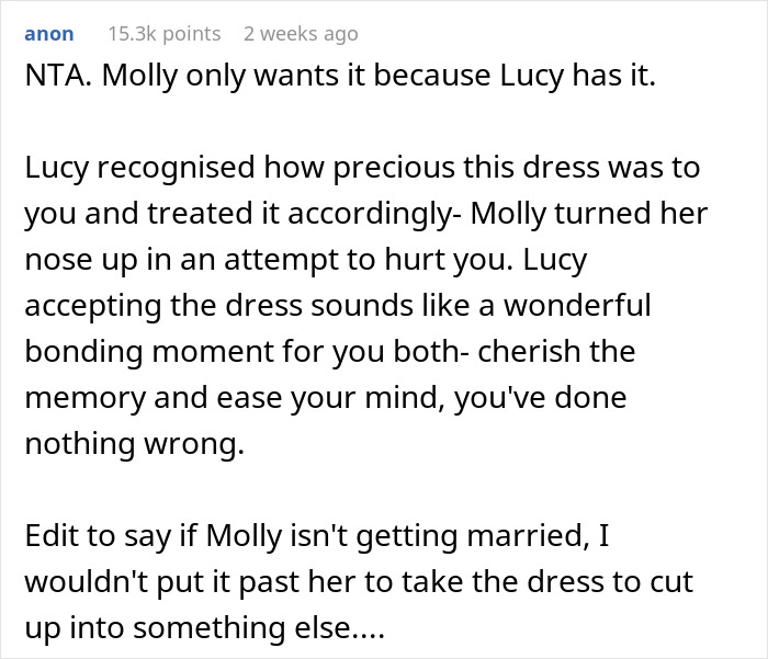 Stepdaughter Insults Woman's Wedding Dress, Creates Drama After She Gives It To Future DIL Stepdaughter Insults Woman's Wedding Dress, Creates Drama After She Gives It To Future DIL