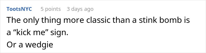 Teen Gets Back At Bully For Years Of Torture On The Last Day Of School During Graduation Ceremony Teen Gets Back At Bully For Years Of Torture On The Last Day Of School During Graduation Ceremony
