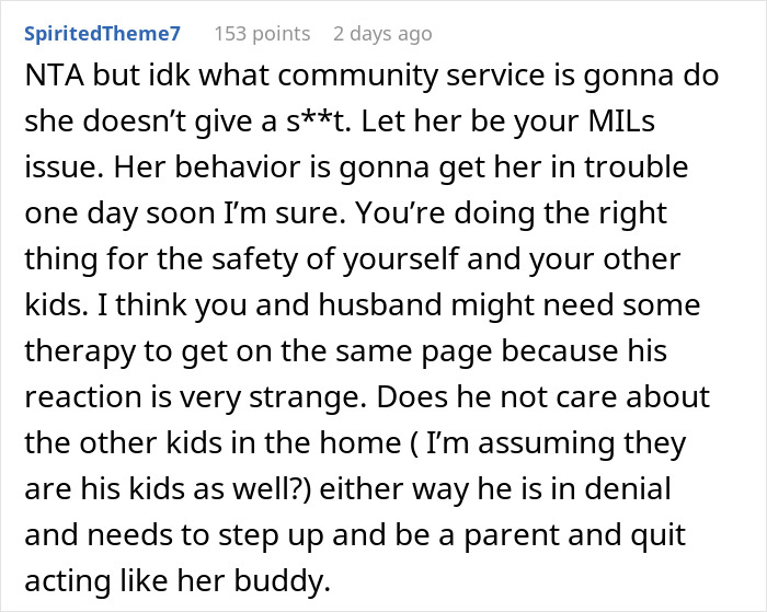 Woman Can’t Take Stepdaughter’s Behavior Anymore, Kicks Her Out And Separates From Husband Woman Can’t Take Stepdaughter’s Behavior Anymore, Kicks Her Out And Separates From Husband