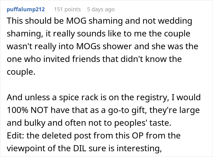Newlyweds Ask Woman To Return Their Wedding Gift After They Didn’t Even Invite Her Newlyweds Ask Woman To Return Their Wedding Gift After They Didn’t Even Invite Her