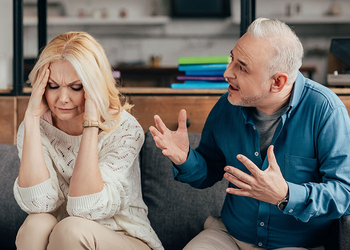 Entitled Man’s House Takeover Attempt Ends In Police Call As Daughter Refuses To Help Him Entitled Man’s House Takeover Attempt Ends In Police Call As Daughter Refuses To Help Him