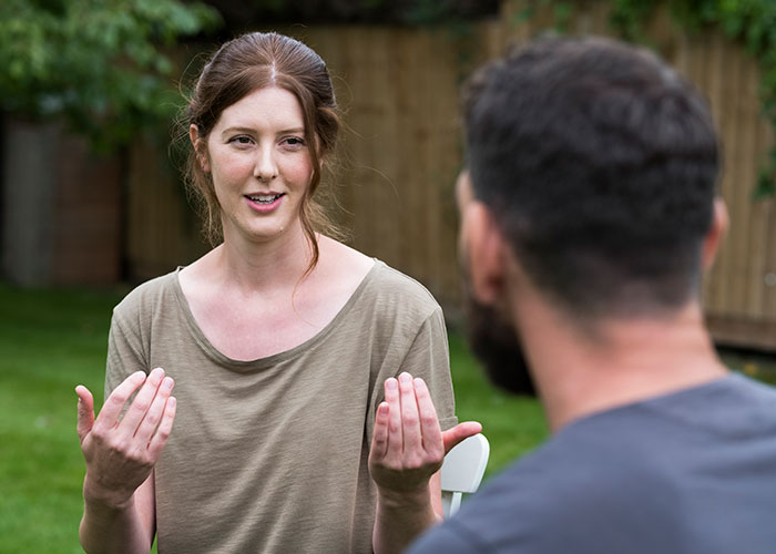 Entitled Man’s House Takeover Attempt Ends In Police Call As Daughter Refuses To Help Him Entitled Man’s House Takeover Attempt Ends In Police Call As Daughter Refuses To Help Him