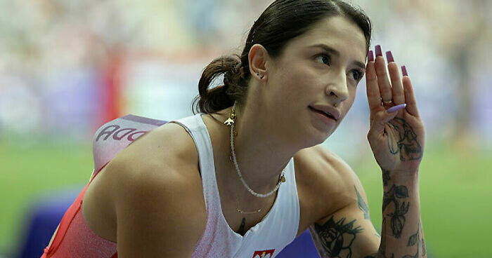 “What Happened There?“: Fans Baffled Over Polish Olympian’s Pre-Race Gesture