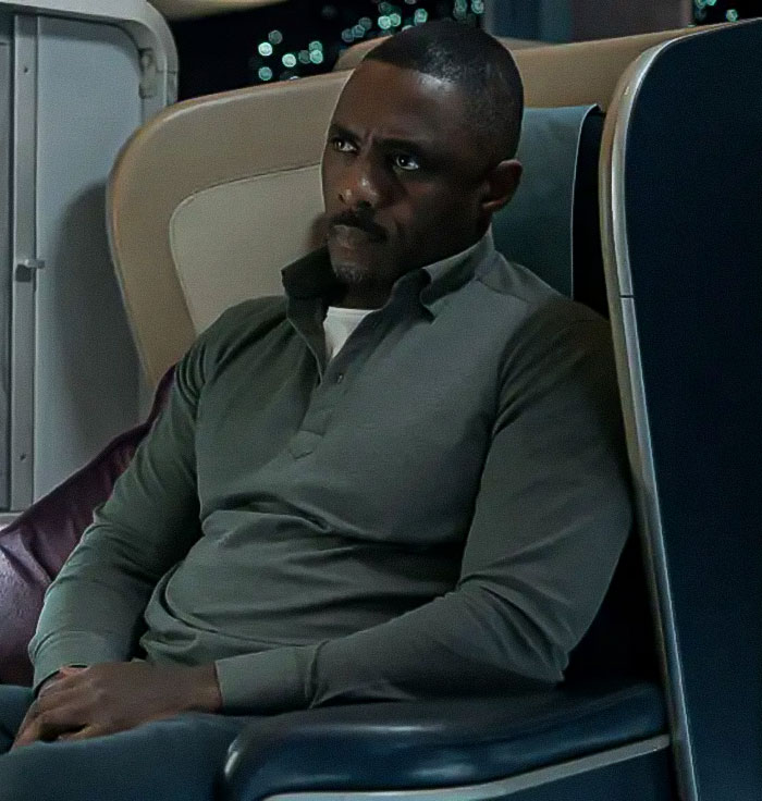 “They’re Idiots”: Raw-Dogging On Flights Has Become “One Of The Most Dangerous Trends” Ever “They’re Idiots”: Raw-Dogging On Flights Has Become “One Of The Most Dangerous Trends” Ever