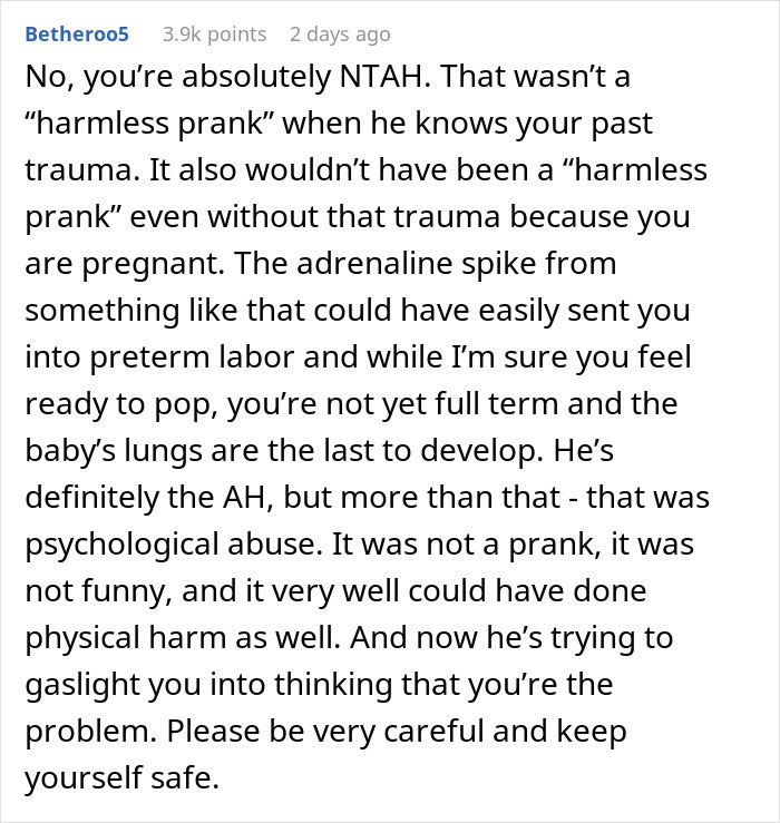 “Harmless Prank” Leaves 34-Weeks-Pregnant Wife Sobbing Uncontrollably, Husband Shifts The Blame “Harmless Prank” Leaves 34-Weeks-Pregnant Wife Sobbing Uncontrollably, Husband Shifts The Blame