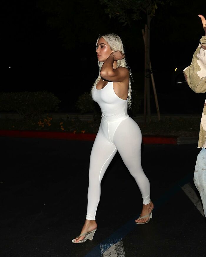 Kim Kardashian Accused Of “Shading” Bianca Censori With Copycat Outfit: “It’s Giving Yeezy” Kim Kardashian Accused Of “Shading” Bianca Censori With Copycat Outfit: “It’s Giving Yeezy”