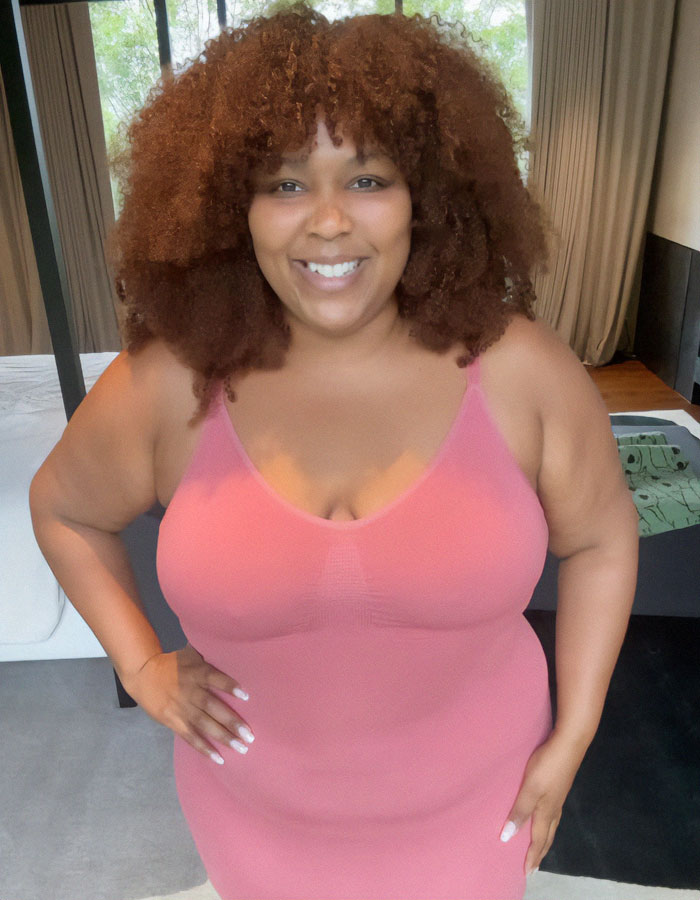 Lizzo’s Stunning Weight-Loss Transformation Sparks Debate As Singer Focuses On Her “Peace” Lizzo’s Stunning Weight-Loss Transformation Sparks Debate As Singer Focuses On Her “Peace”