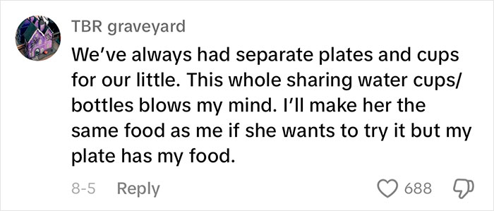 Mom Stands Her Ground As Hungry Toddler Tries To Steal Her Lunch, But She Refuses To Share Mom Stands Her Ground As Hungry Toddler Tries To Steal Her Lunch, But She Refuses To Share