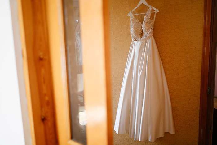 Wife Heartbroken After Finding Out That Her Husband Of 9 Years Didn’t Really Want To Marry Her Wife Heartbroken After Finding Out That Her Husband Of 9 Years Didn’t Really Want To Marry Her