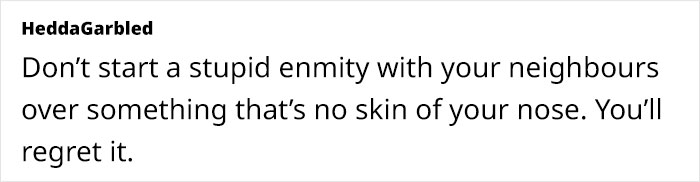 Person Fed Up With Neighbors As They Selfishly Use Both Driveways, Plans To Put Up A Wall Person Fed Up With Neighbors As They Selfishly Use Both Driveways, Plans To Put Up A Wall