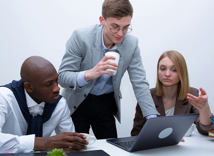 Worker Maliciously Complies With CFO’s Lay-Offs Until She Realizes She Made A Huge Mistake Worker Maliciously Complies With CFO’s Lay-Offs Until She Realizes She Made A Huge Mistake