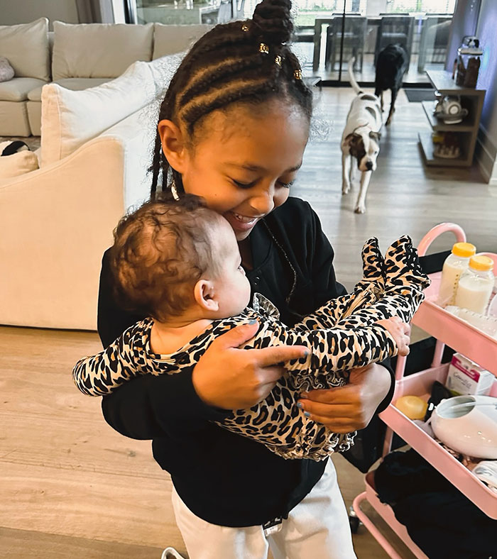 Paris Restaurant Defends Decision To Turn Away Serena Williams And Her Kids Despite Backlash Paris Restaurant Defends Decision To Turn Away Serena Williams And Her Kids Despite Backlash