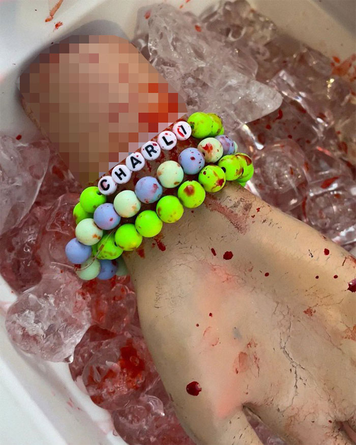 “Delete That”: Charli XCX Slammed For “Insensitive” Photo After Taylor Swift Yoga Class Attack “Delete That”: Charli XCX Slammed For “Insensitive” Photo After Taylor Swift Yoga Class Attack