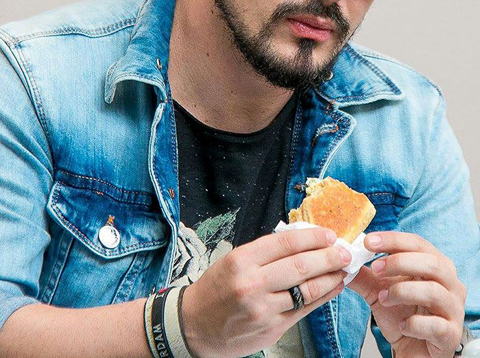 "They Never Asked And They Always Ate Everything": Woman Gets Revenge On Roommate "They Never Asked And They Always Ate Everything": Woman Gets Revenge On Roommate