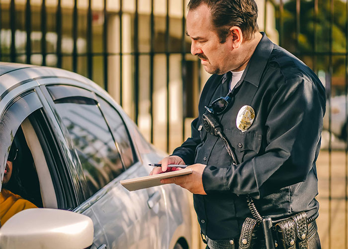 New Neighbors Disregard Requests, Woman Puts Rotten Soup In Their Cars New Neighbors Disregard Requests, Woman Puts Rotten Soup In Their Cars