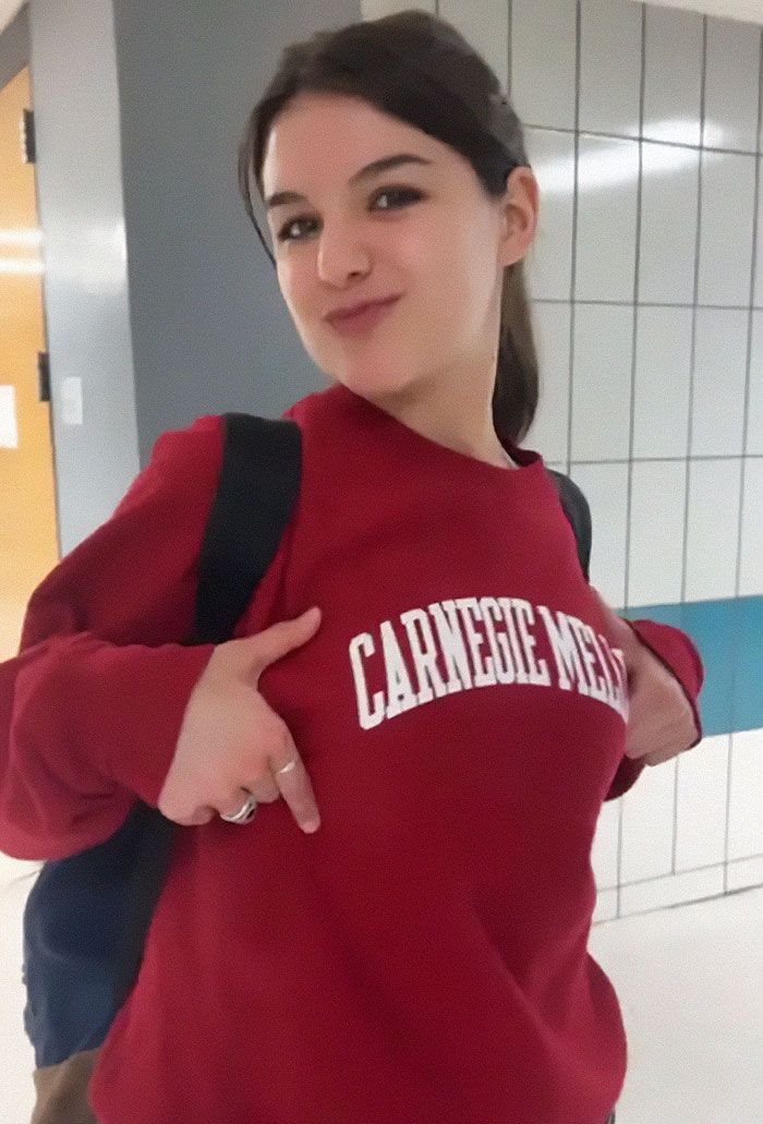 Katie Holmes Makes Rare Comment About Her And Tom Cruise’s Daughter Suri As She Goes To College Katie Holmes Makes Rare Comment About Her And Tom Cruise’s Daughter Suri As She Goes To College